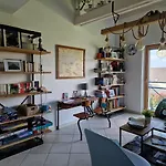 L'aurore De La Baie, Vue Sur Le Mont-saint-michel Bed & Breakfast