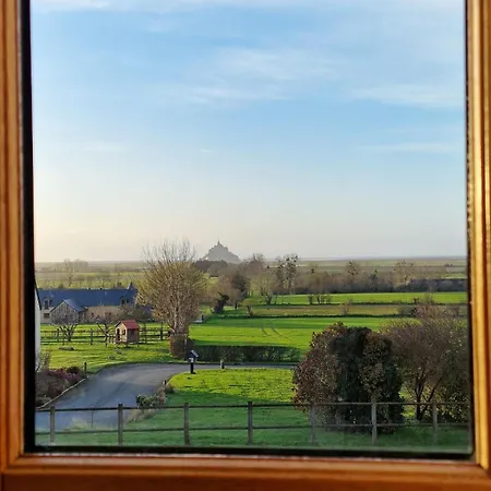 住宿加早餐酒店 L'aurore De La Baie, Vue Sur Le Mont-saint-michel Huisnes-sur-Mer