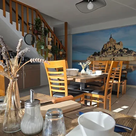 L'aurore De La Baie, Vue Sur Le Mont-saint-michel Frühstückspension 3*