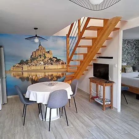 L'aurore De La Baie, Vue Sur Le Mont-saint-michel Bed & Breakfast 4*