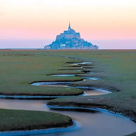 Bed & Breakfast L'aurore De La Baie, Vue Sur Le Mont-saint-michel Huisnes-sur-Mer