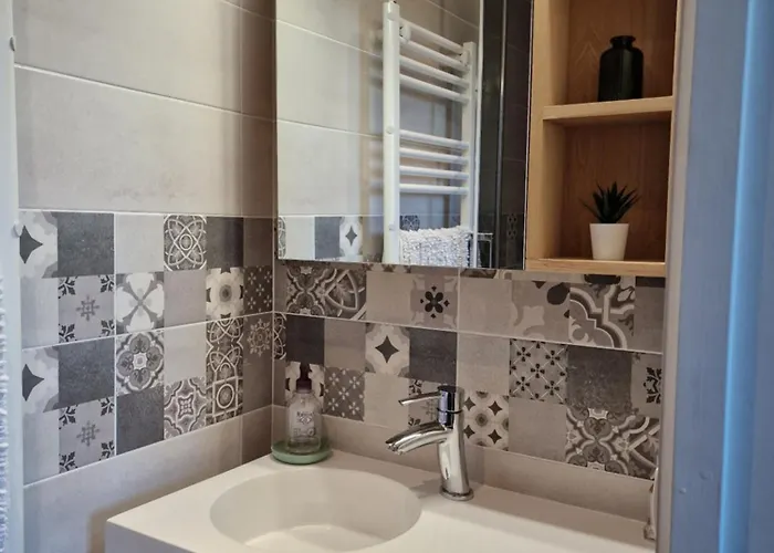 L'aurore De La Baie, Vue Sur Le Mont-saint-michel Bed & Breakfast 3*