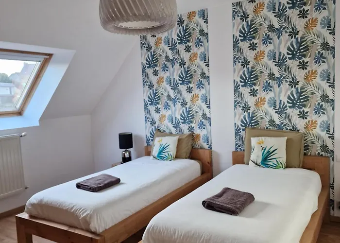 L'aurore De La Baie, Vue Sur Le Mont-saint-michel